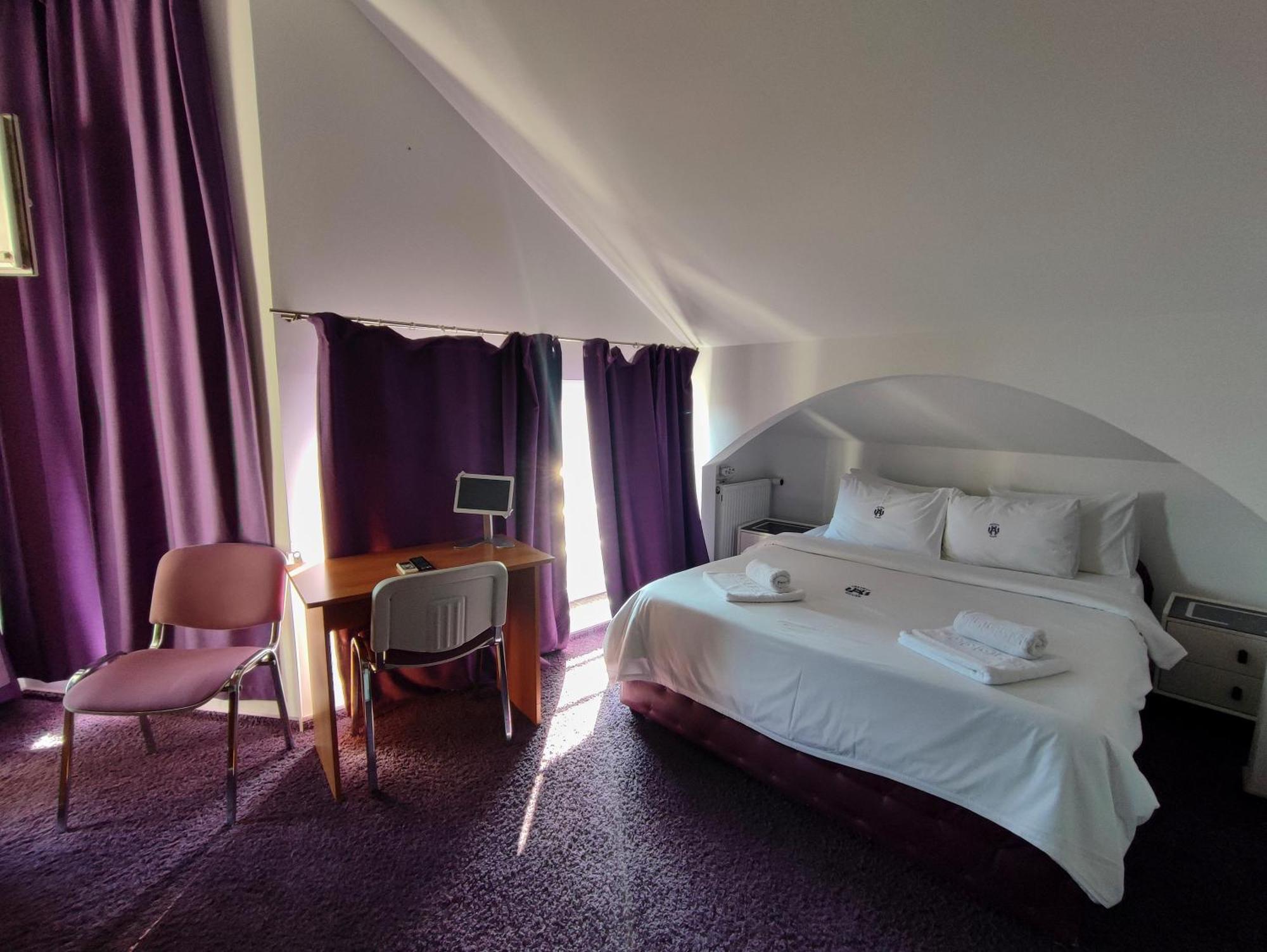 Iris Boutique Therme & Bucharest Otopeni Airport Экстерьер фото