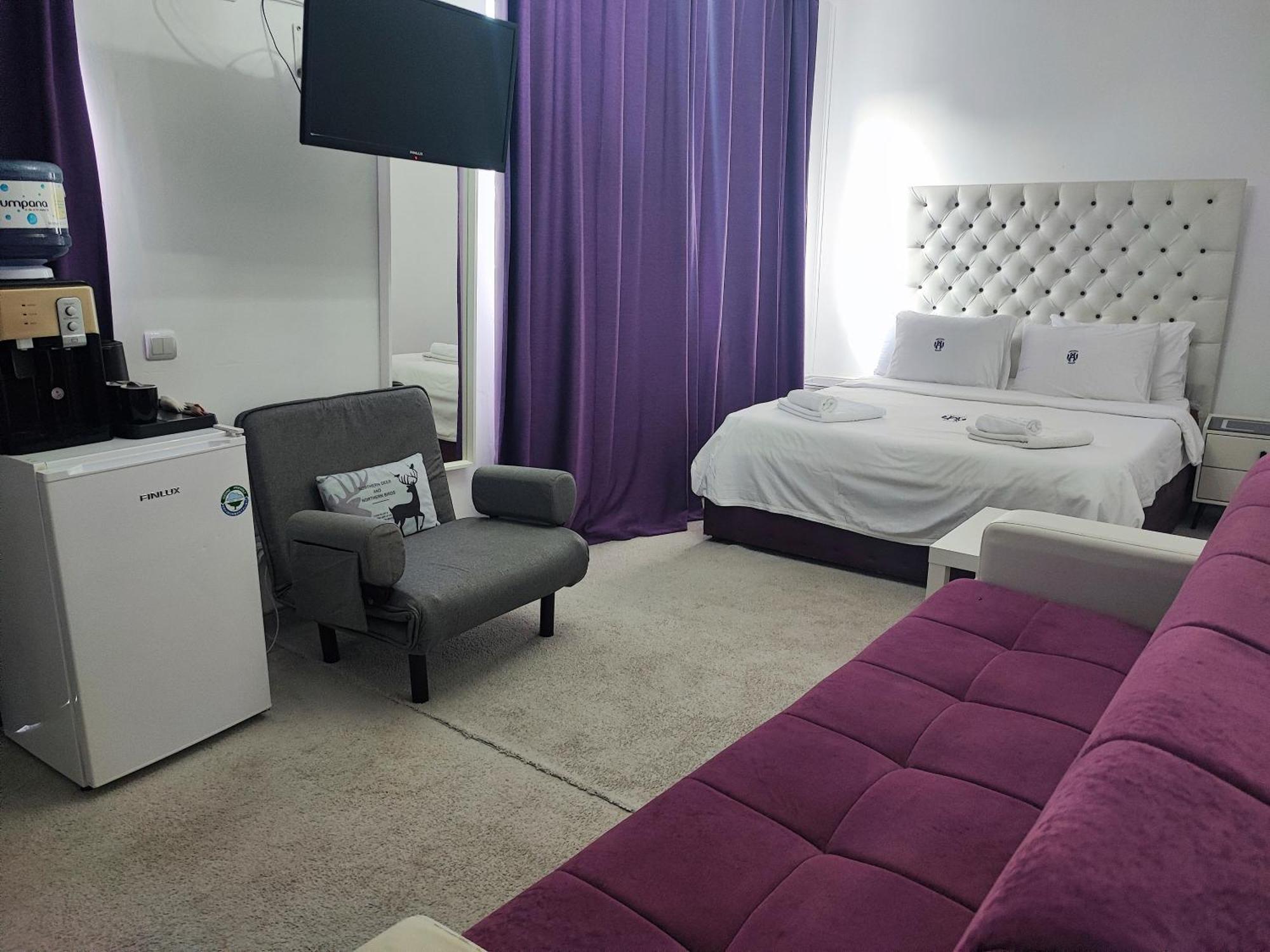 Iris Boutique Therme & Bucharest Otopeni Airport Экстерьер фото