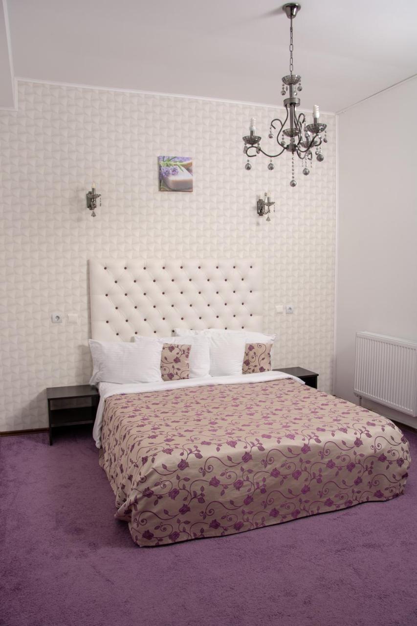 Iris Boutique Therme & Bucharest Otopeni Airport Экстерьер фото