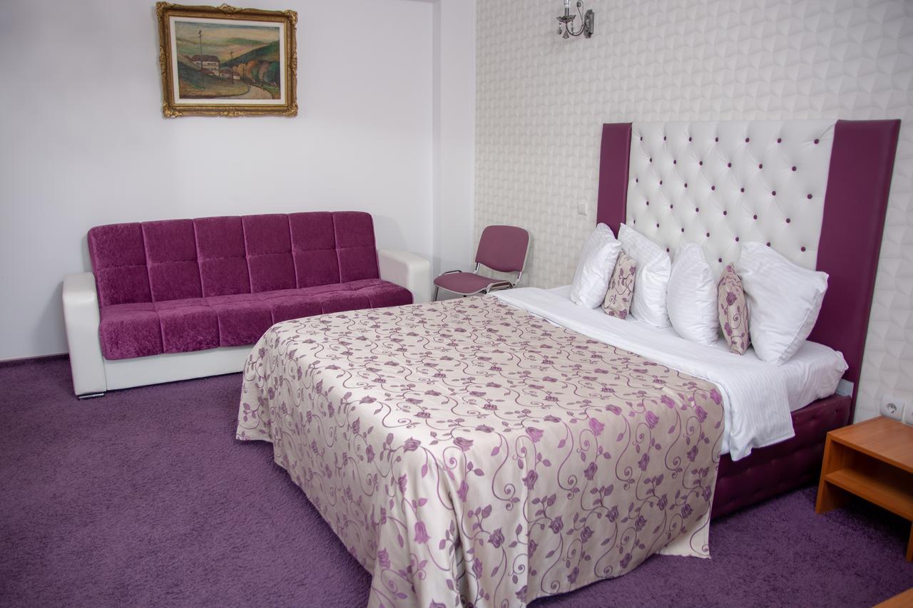 Iris Boutique Therme & Bucharest Otopeni Airport Экстерьер фото