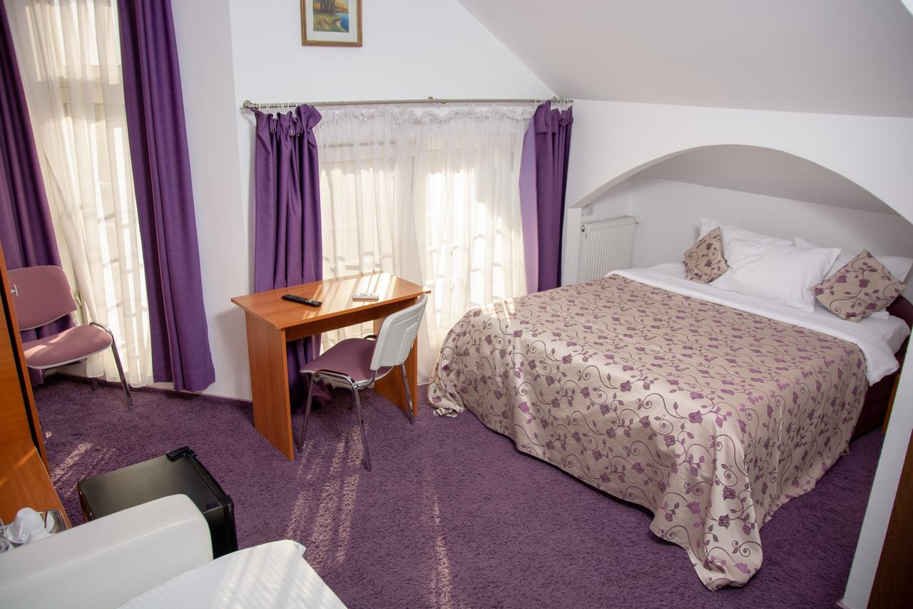 Iris Boutique Therme & Bucharest Otopeni Airport Экстерьер фото